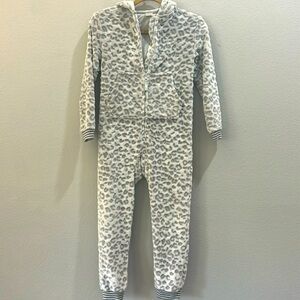 Girls Leopard Union Suit- Cat & Jack gray Size Medium 7/8
